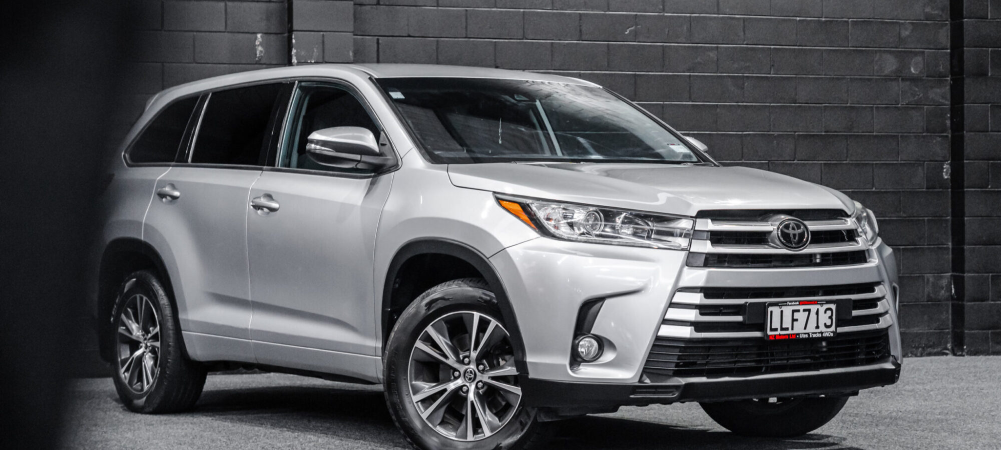 Vehicle Gallery Image