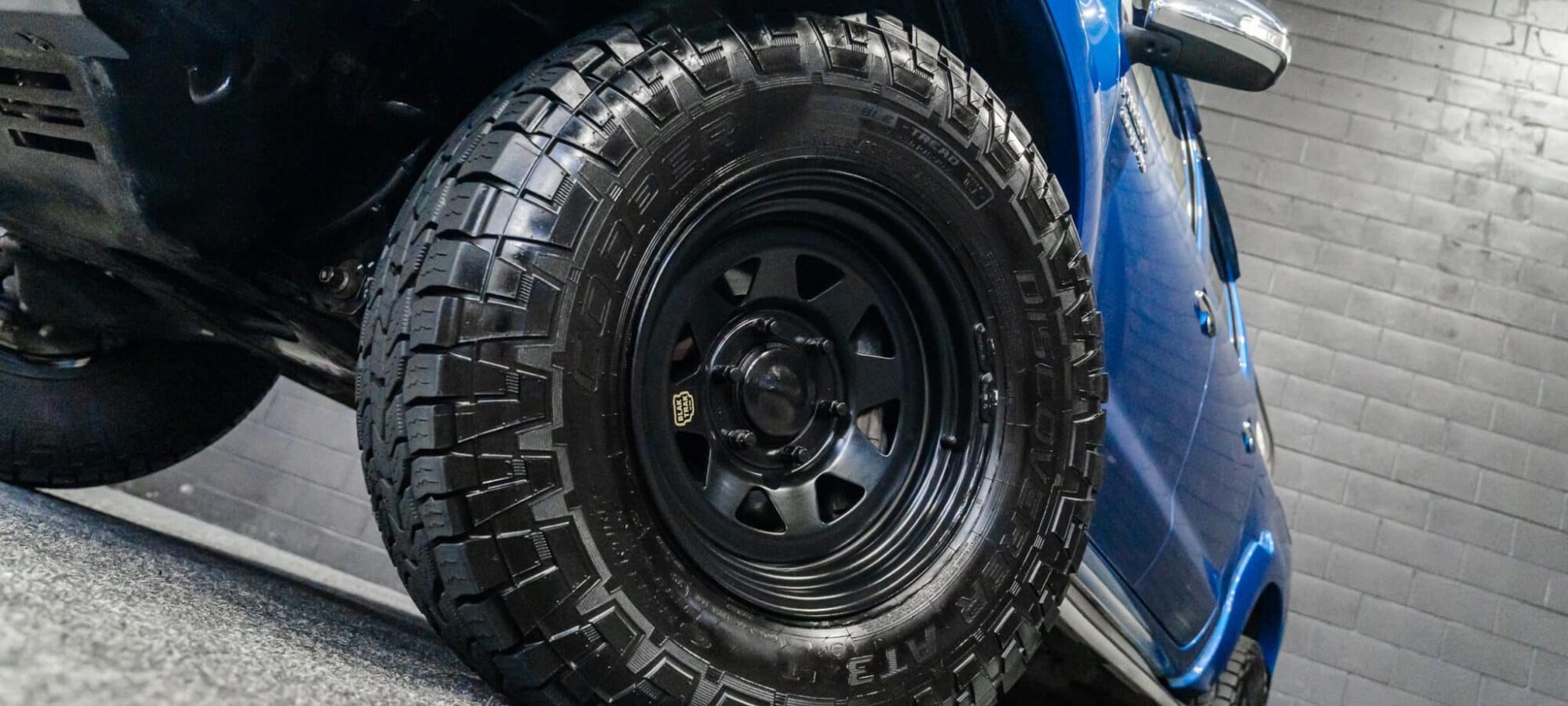 Vehicle Gallery Image