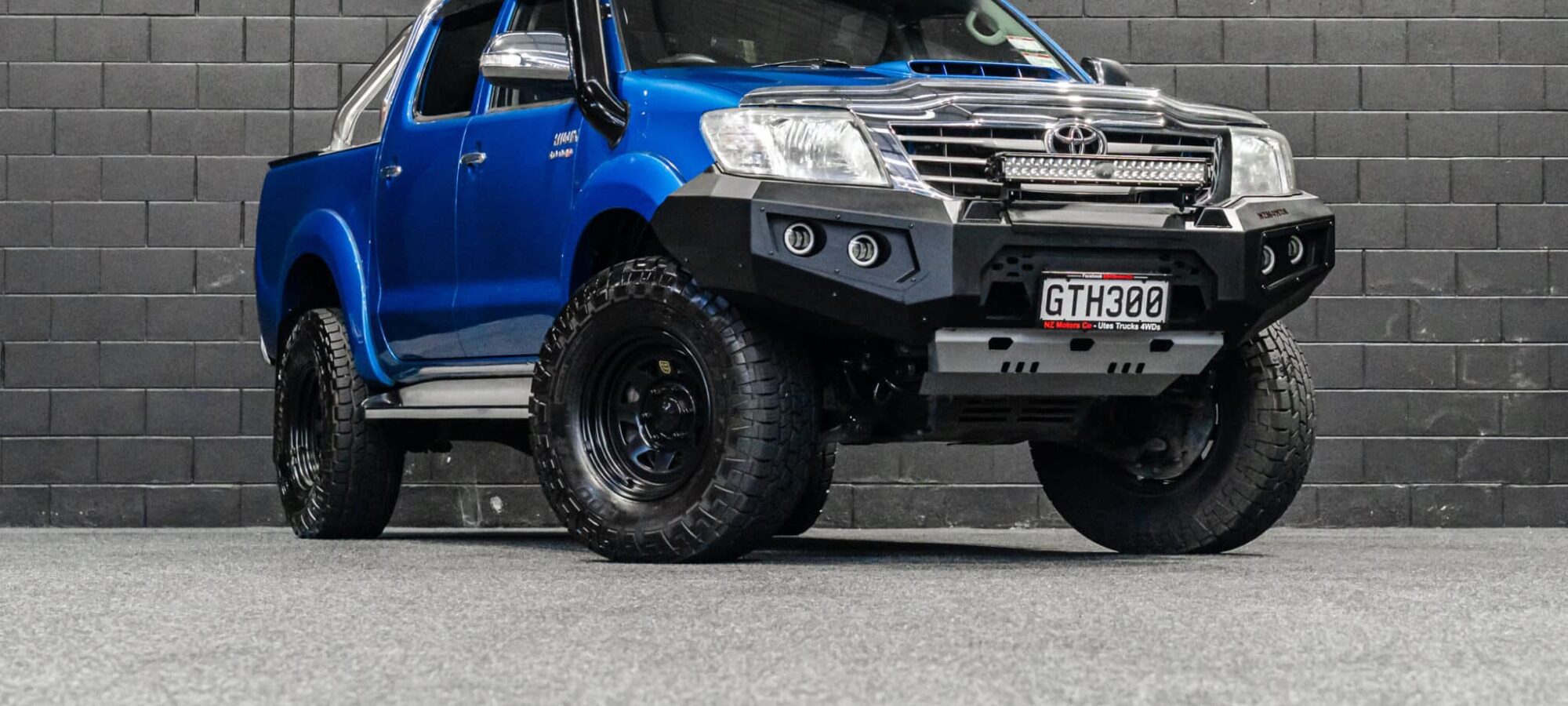 Vehicle Gallery Image