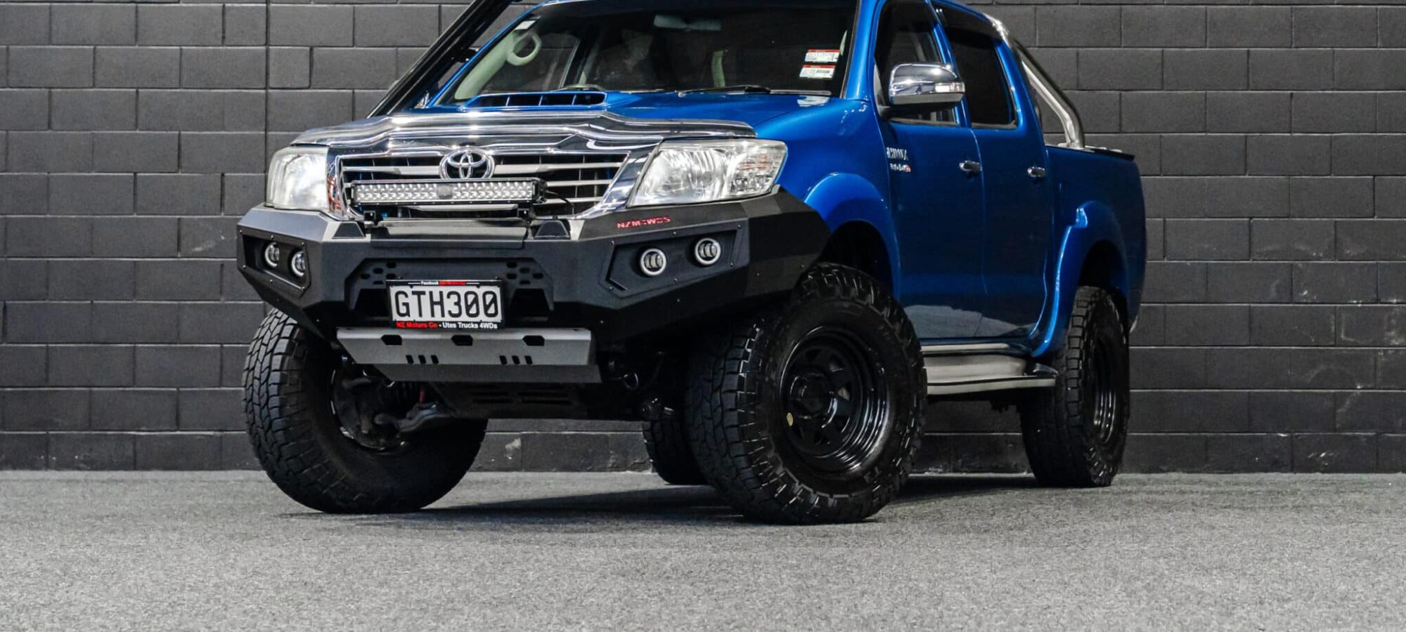 Vehicle Gallery Image