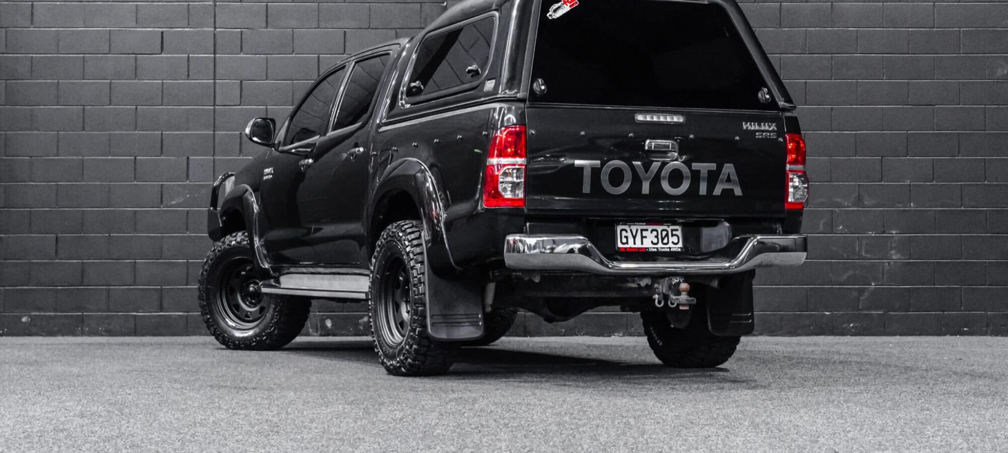 Vehicle Gallery Image