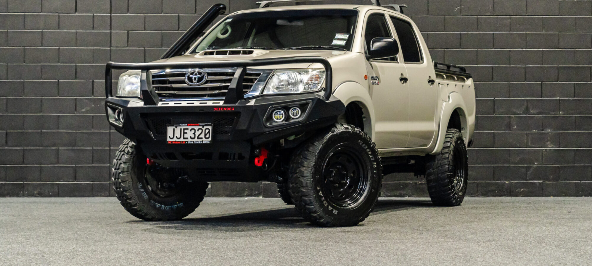 Vehicle Gallery Image