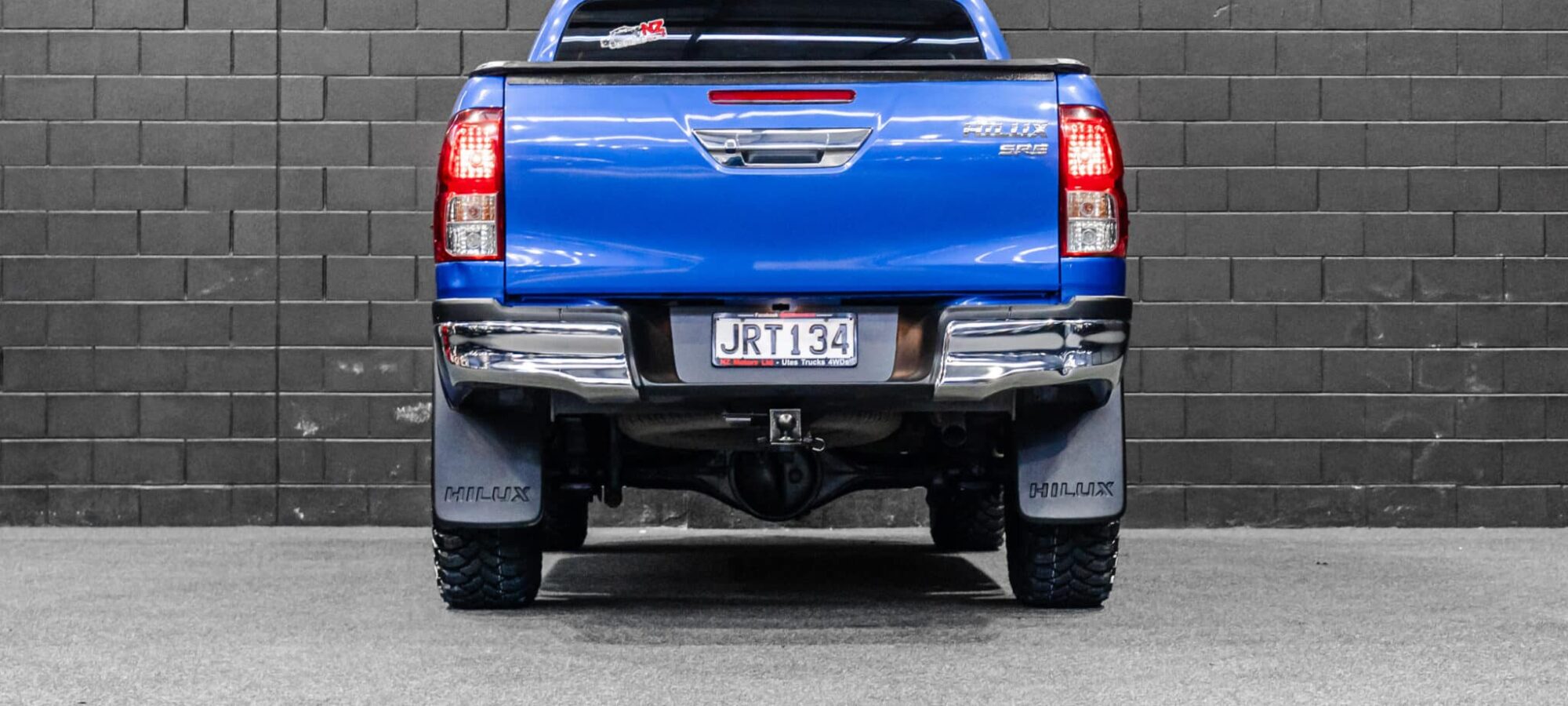 Vehicle Gallery Image