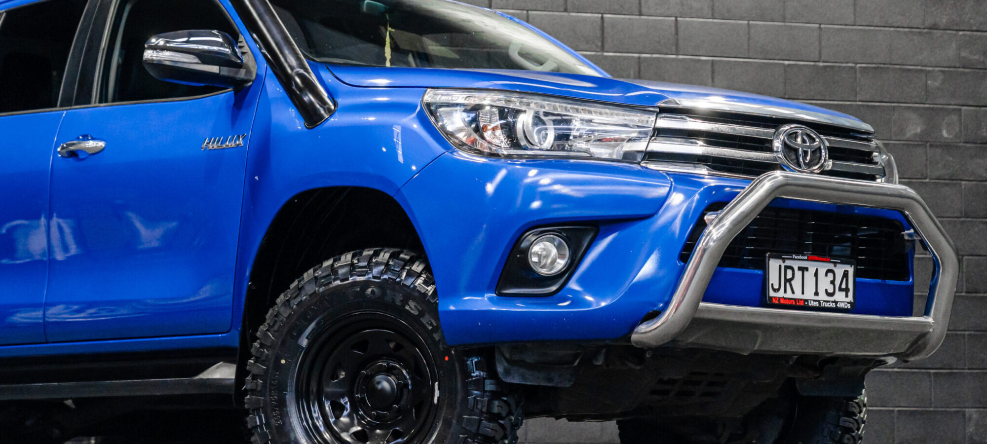 Vehicle Gallery Image
