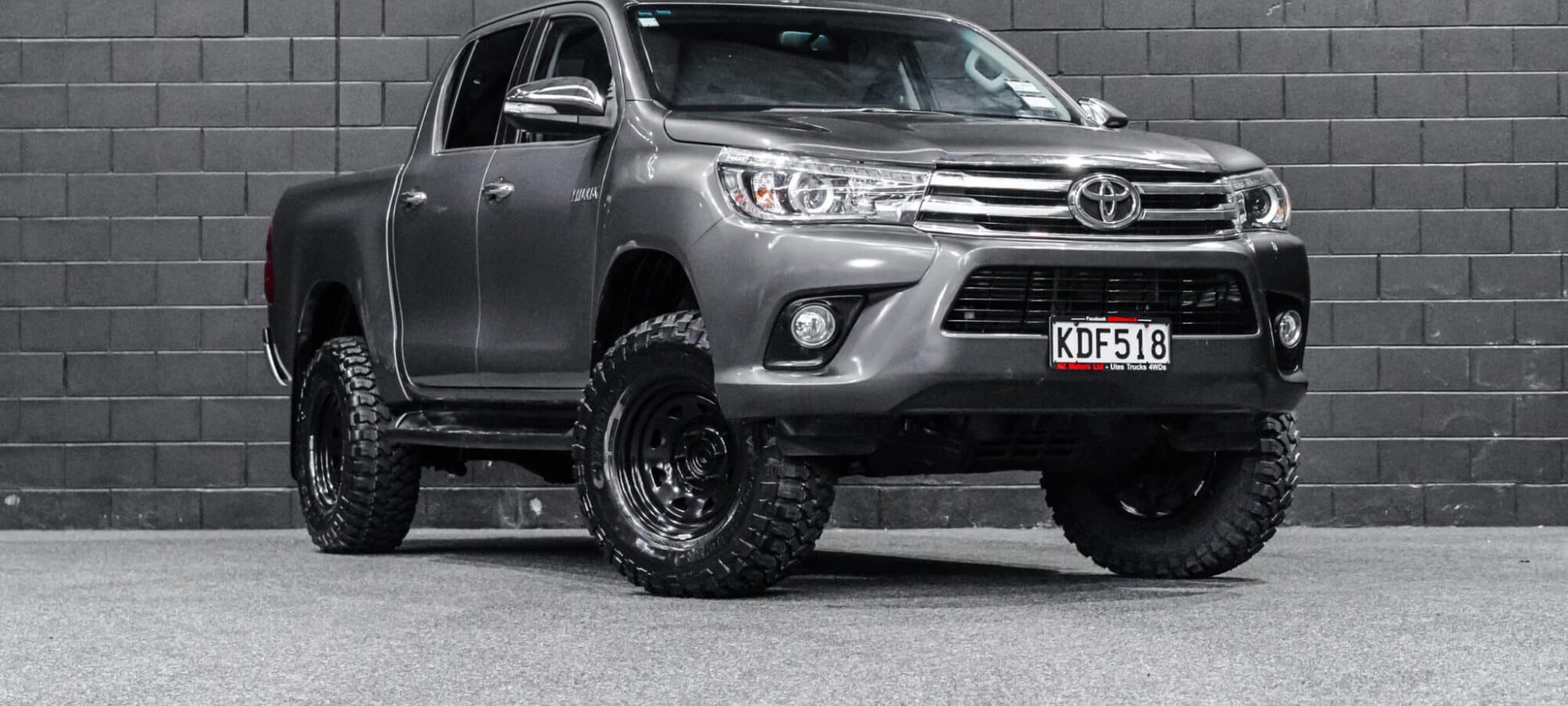 Vehicle Gallery Image