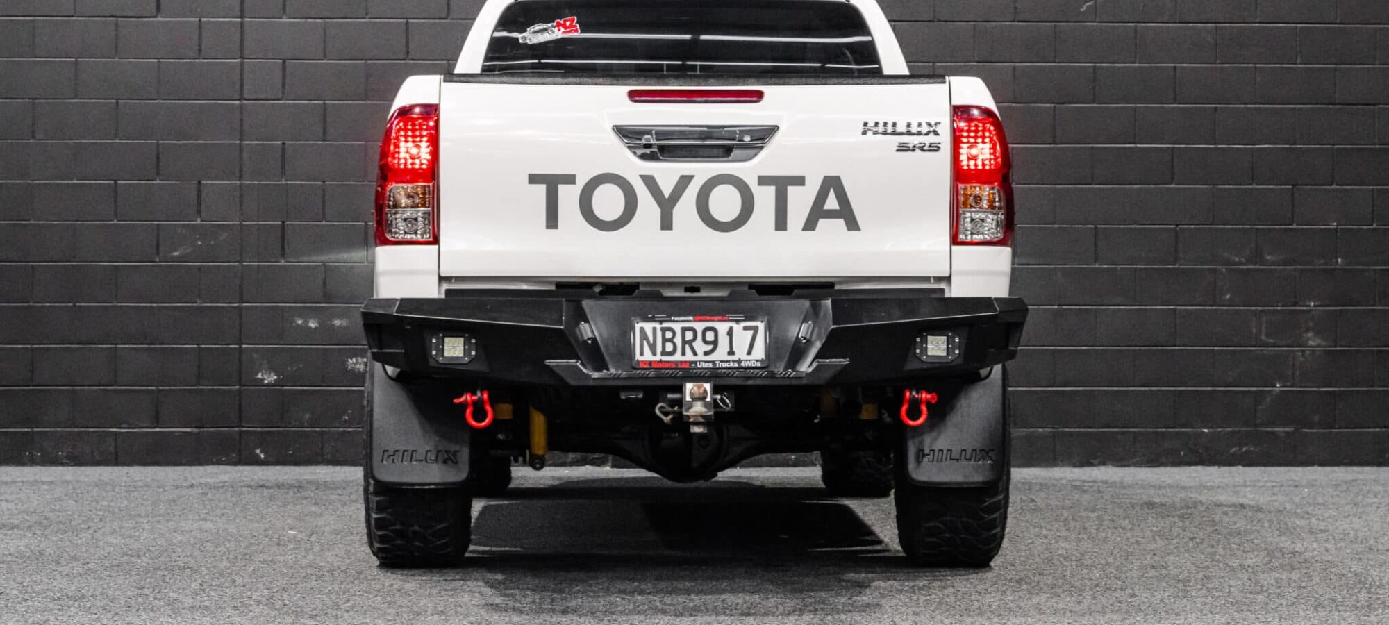 Vehicle Gallery Image