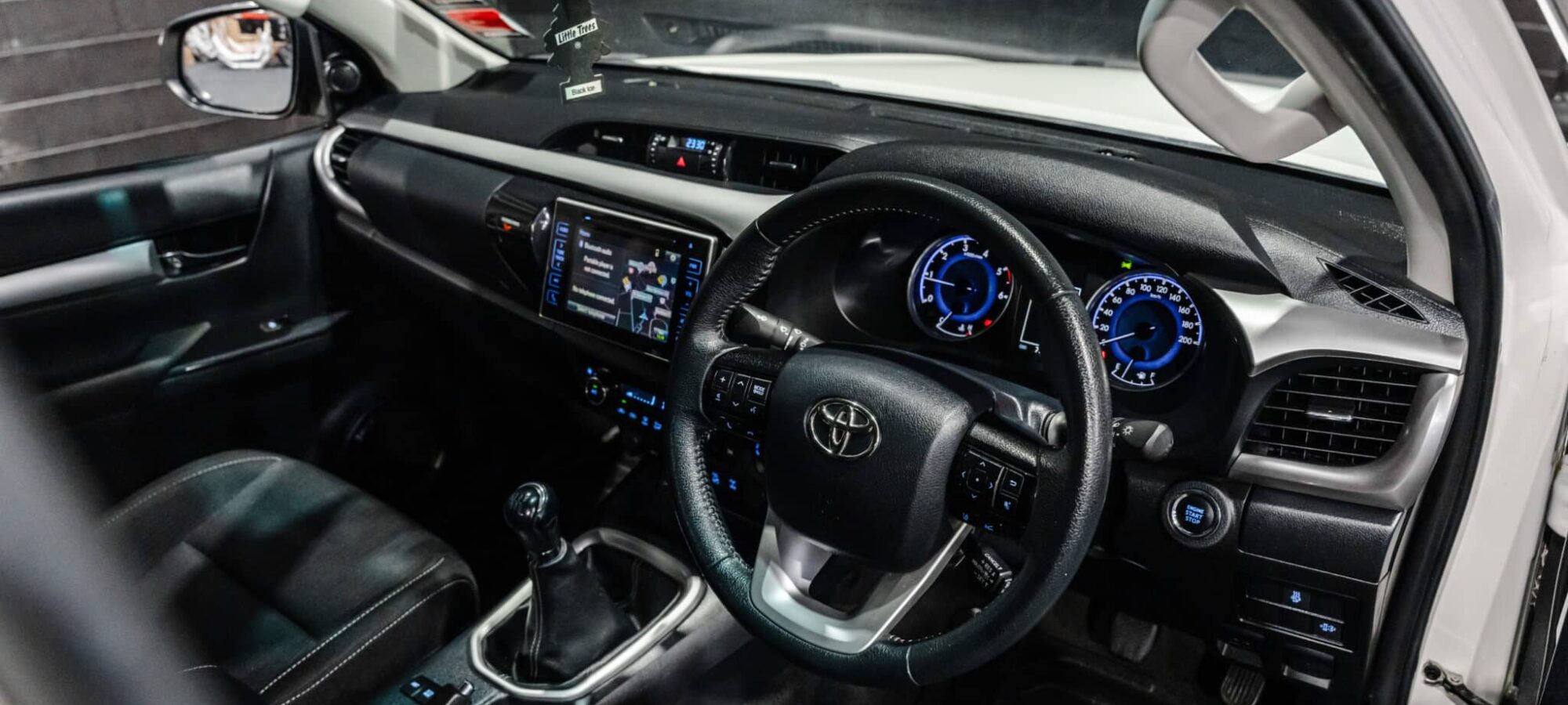 Vehicle Gallery Image
