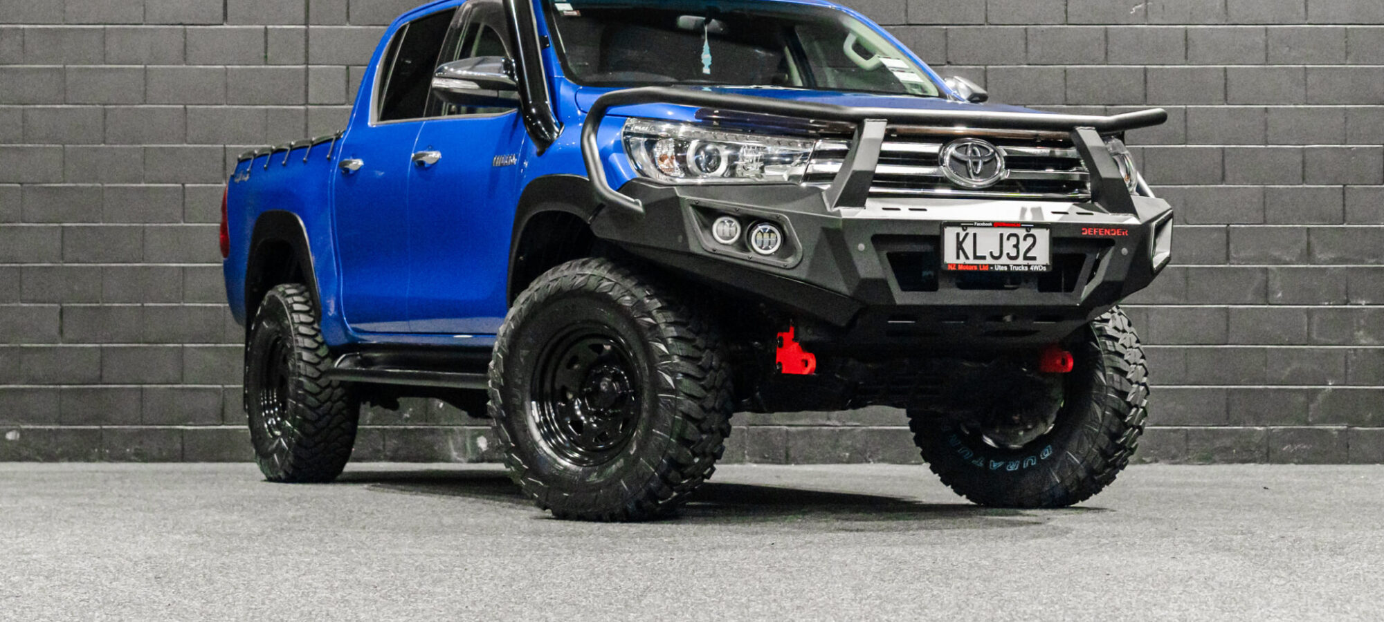 Vehicle Gallery Image