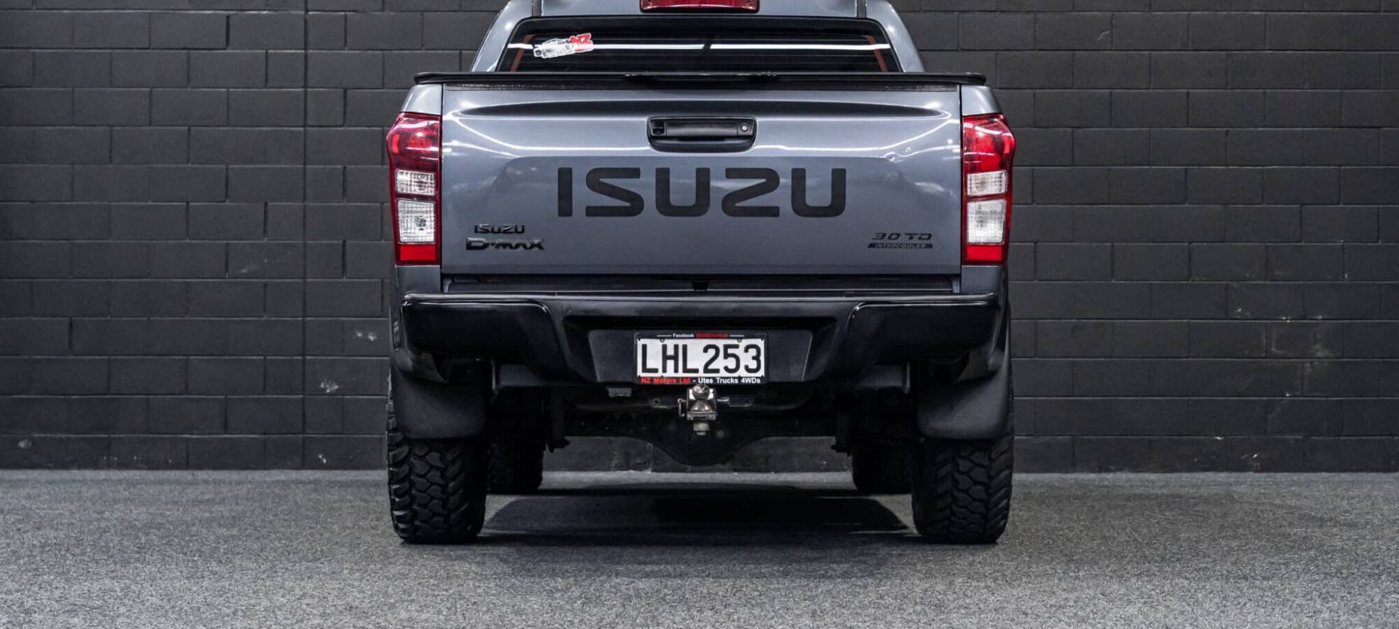 Vehicle Gallery Image