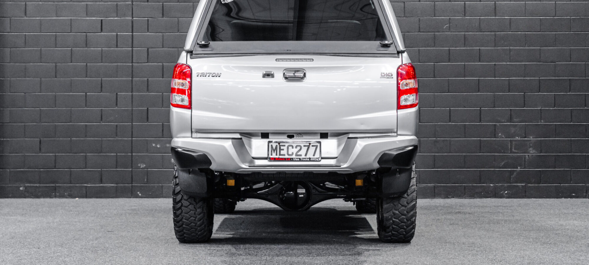 Vehicle Gallery Image