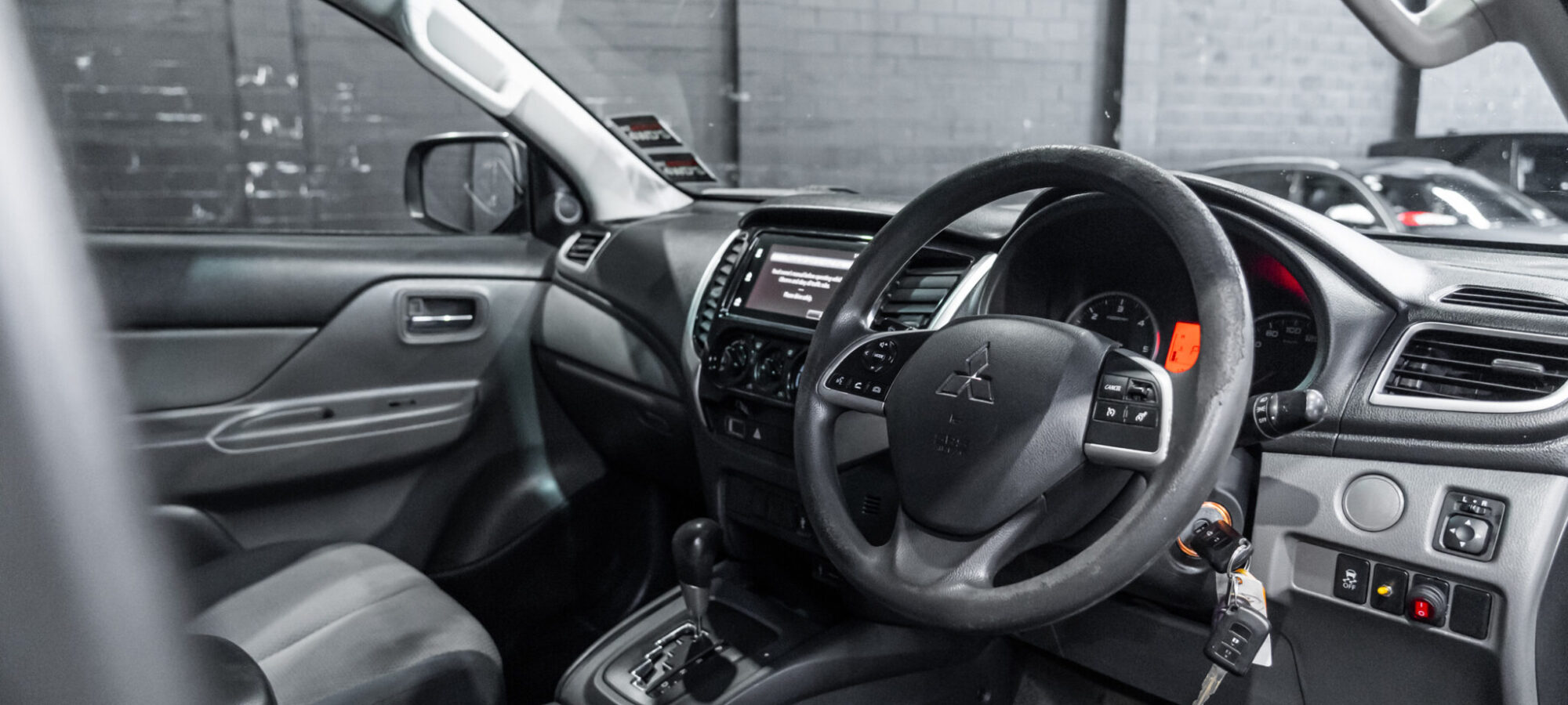 Vehicle Gallery Image