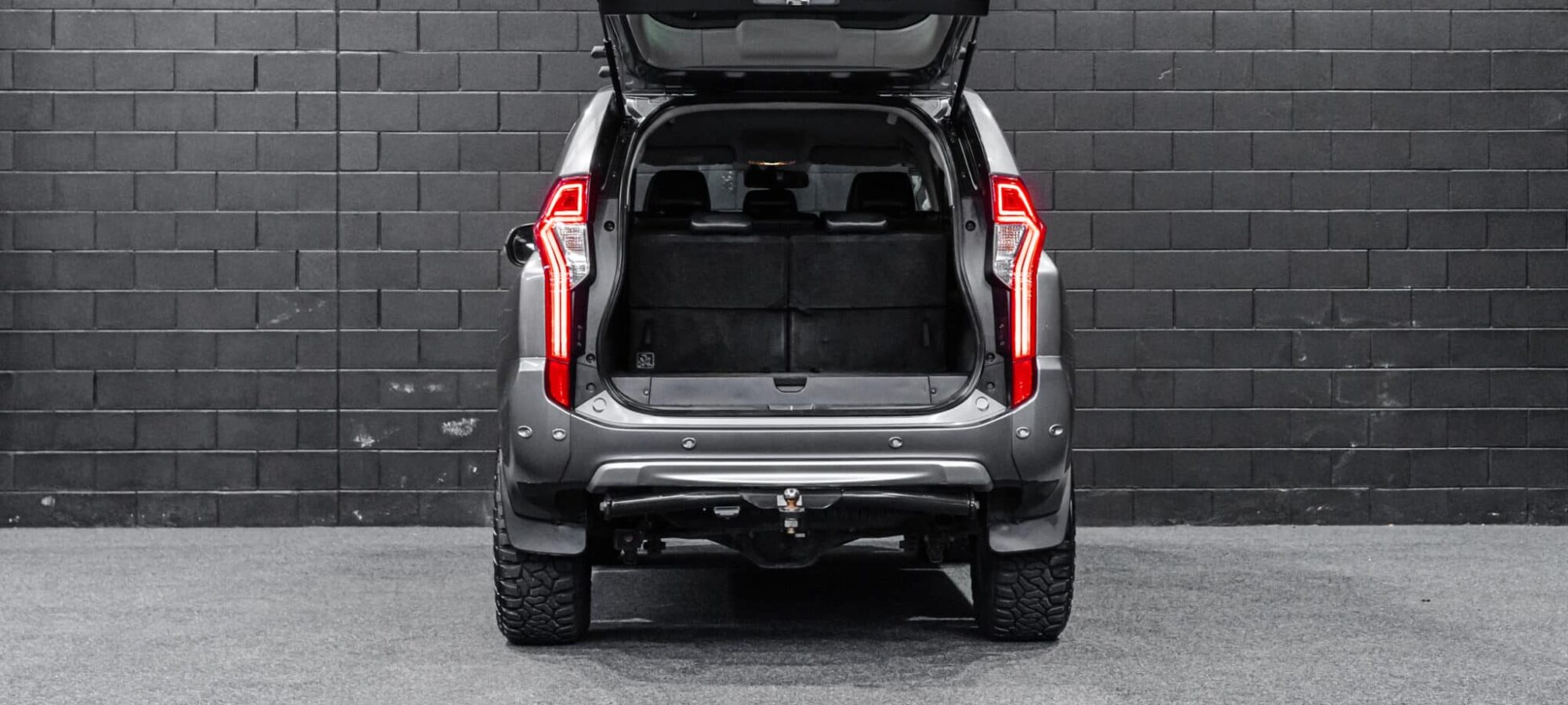 Vehicle Gallery Image