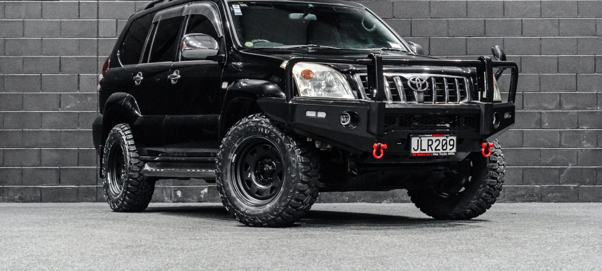 Vehicle Gallery Image