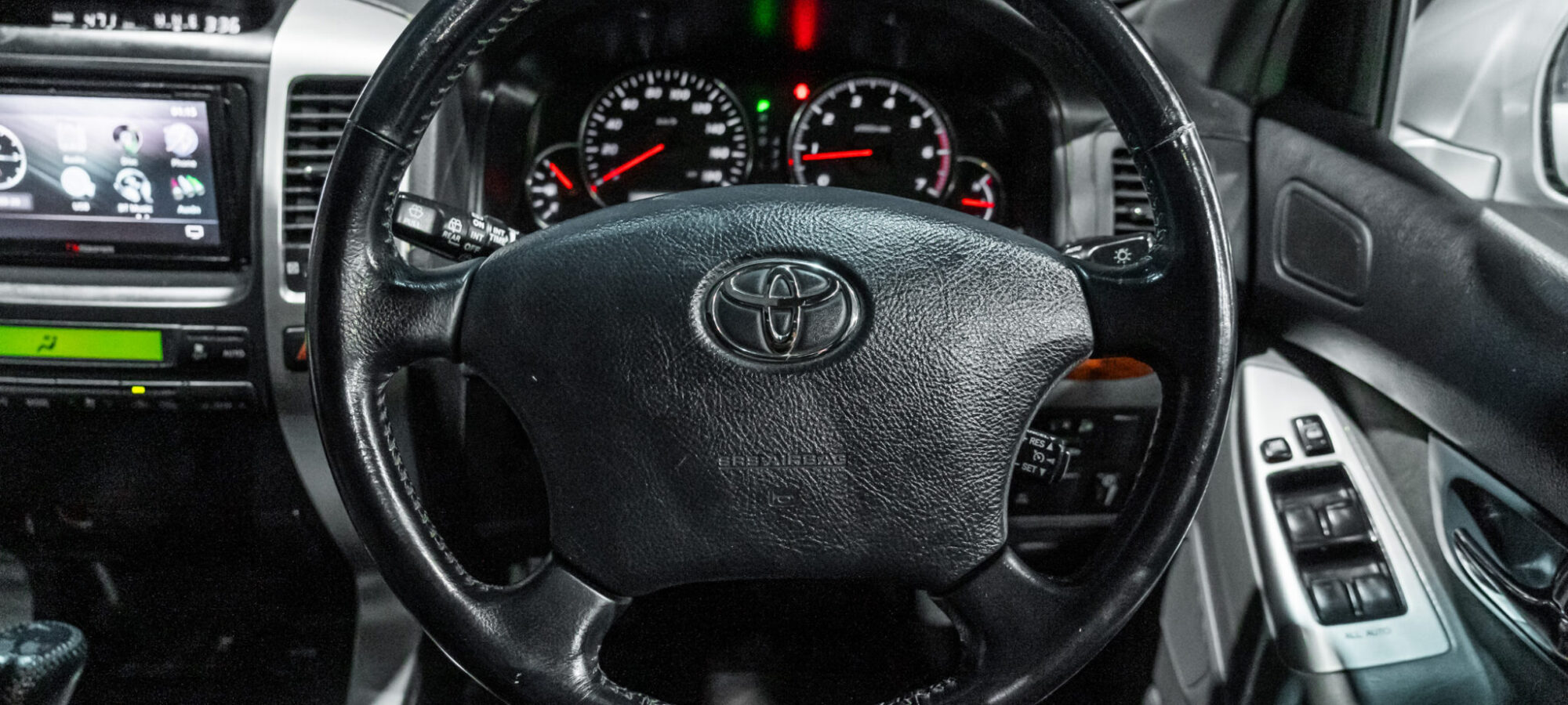 Vehicle Gallery Image