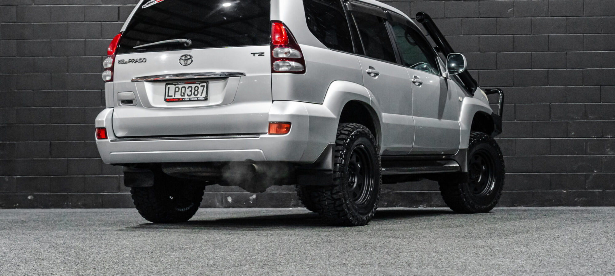 Vehicle Gallery Image