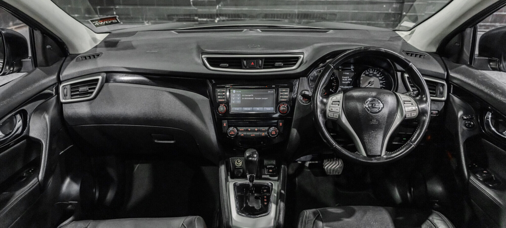 Vehicle Gallery Image