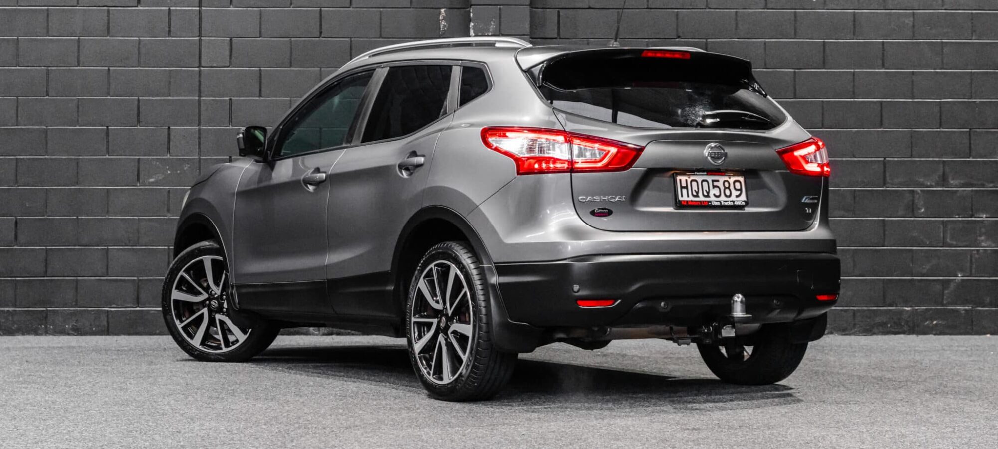 Vehicle Gallery Image