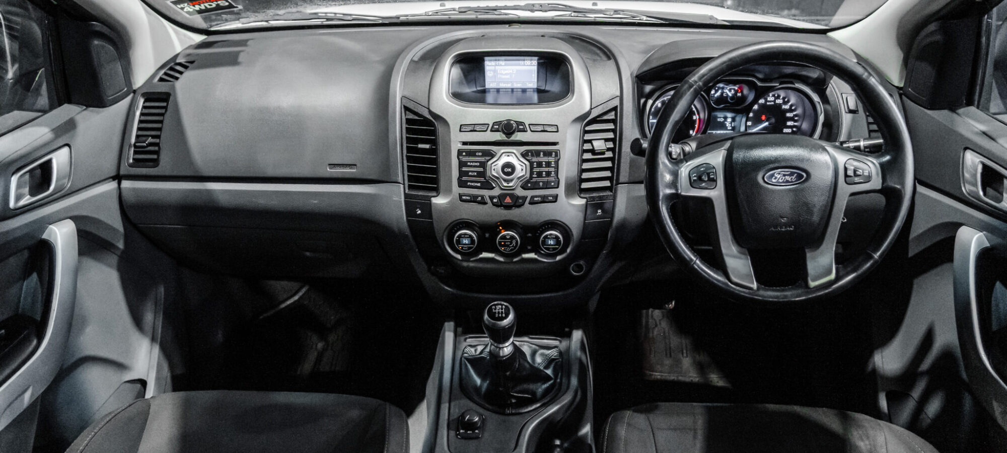 Vehicle Gallery Image