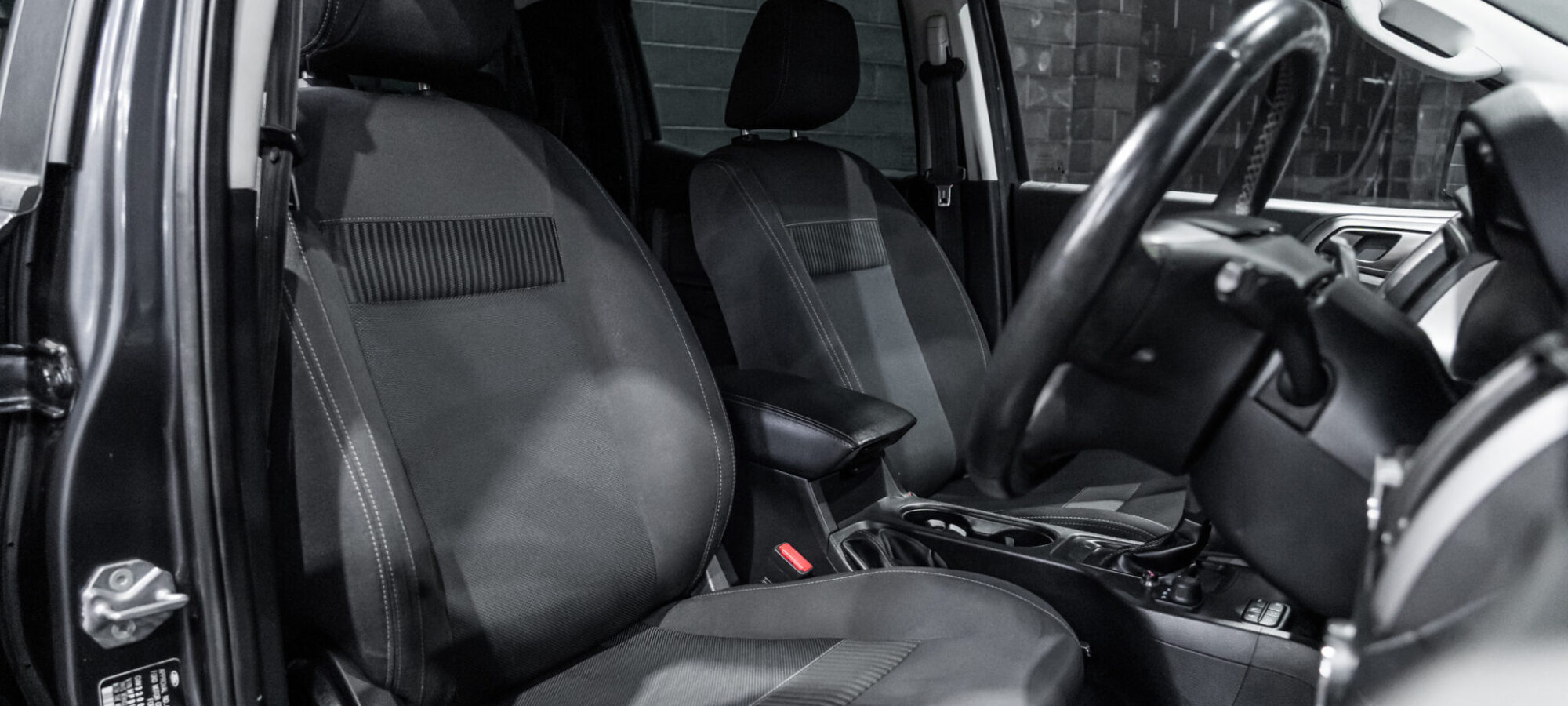 Vehicle Gallery Image