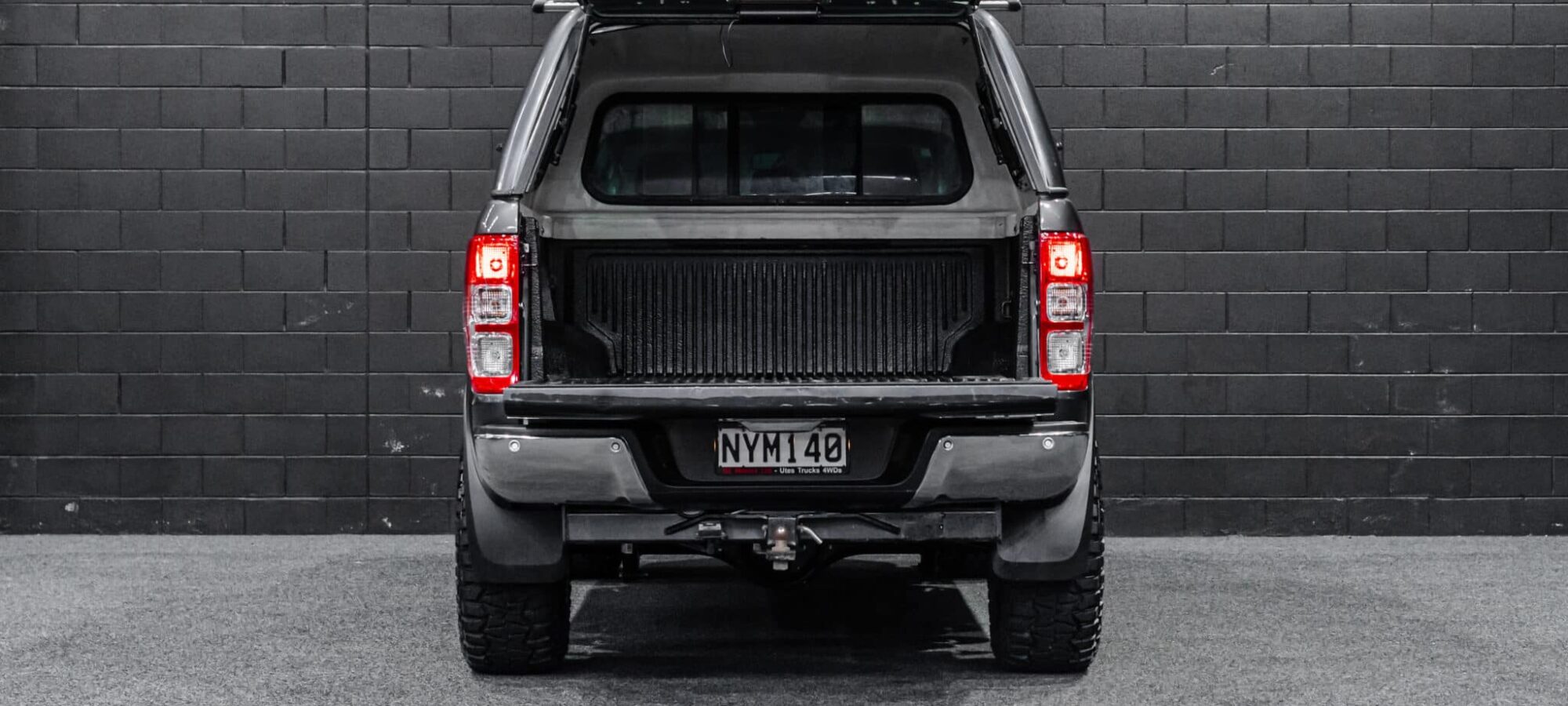 Vehicle Gallery Image