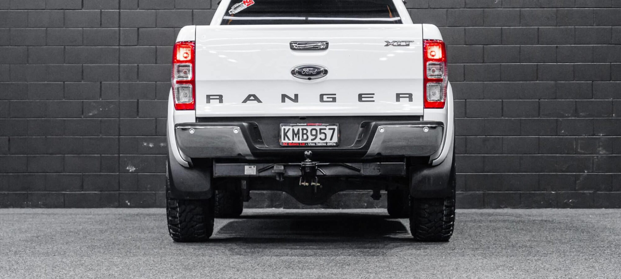 Vehicle Gallery Image