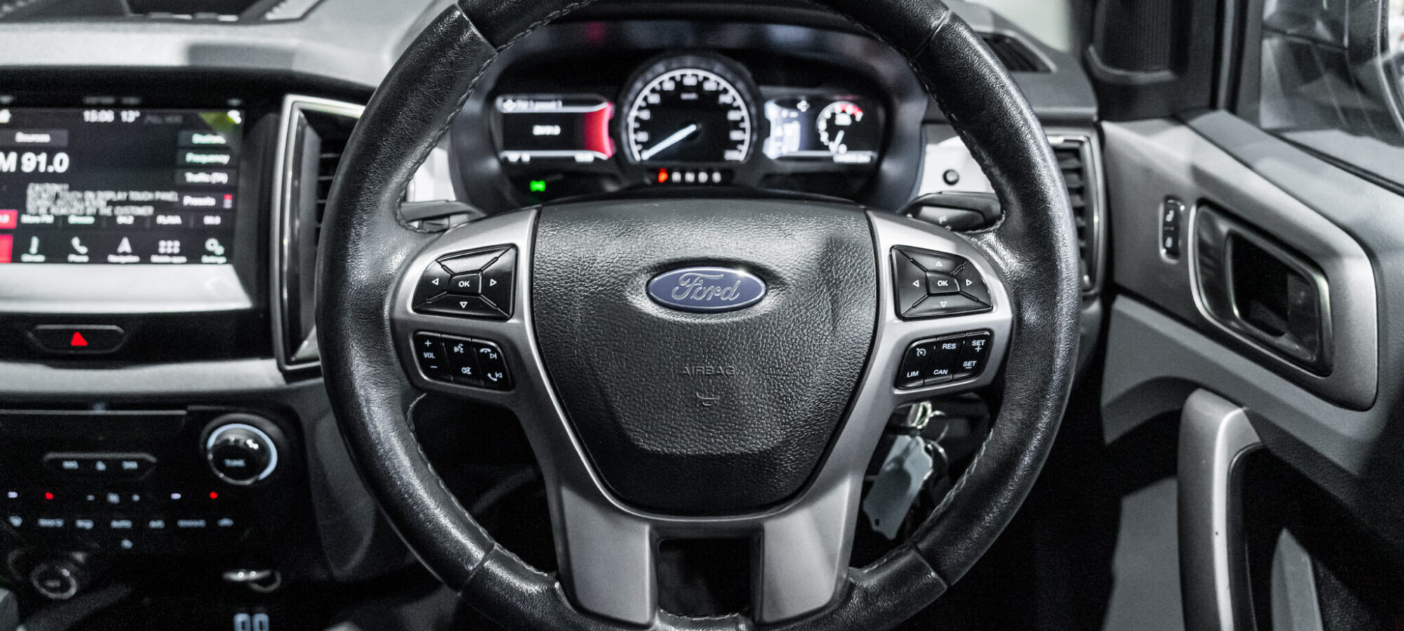 Vehicle Gallery Image