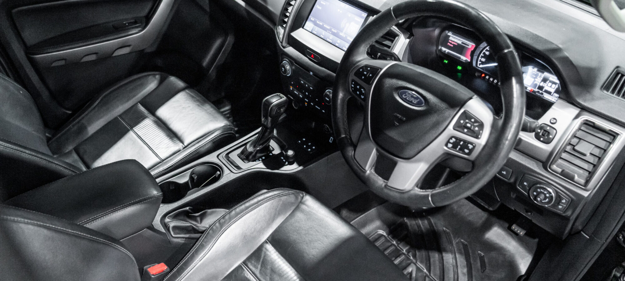 Vehicle Gallery Image