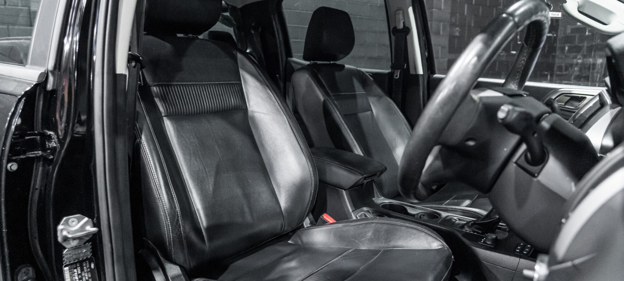 Vehicle Gallery Image