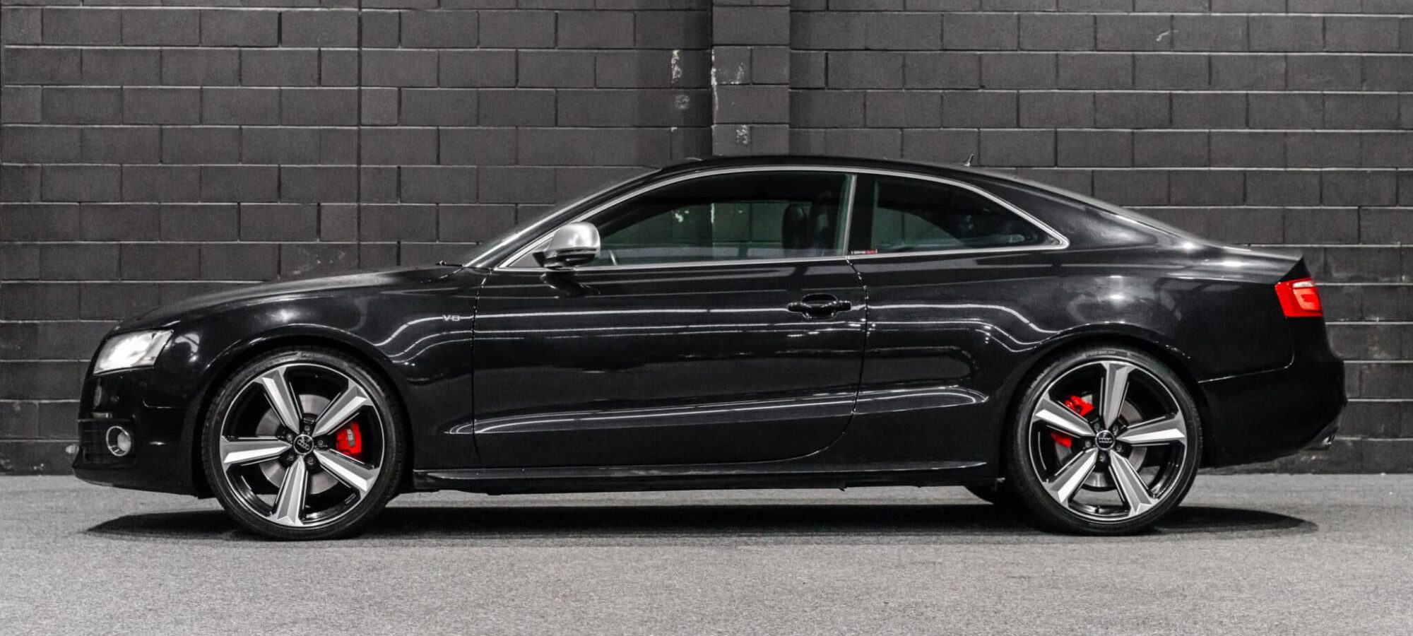 Vehicle Gallery Image