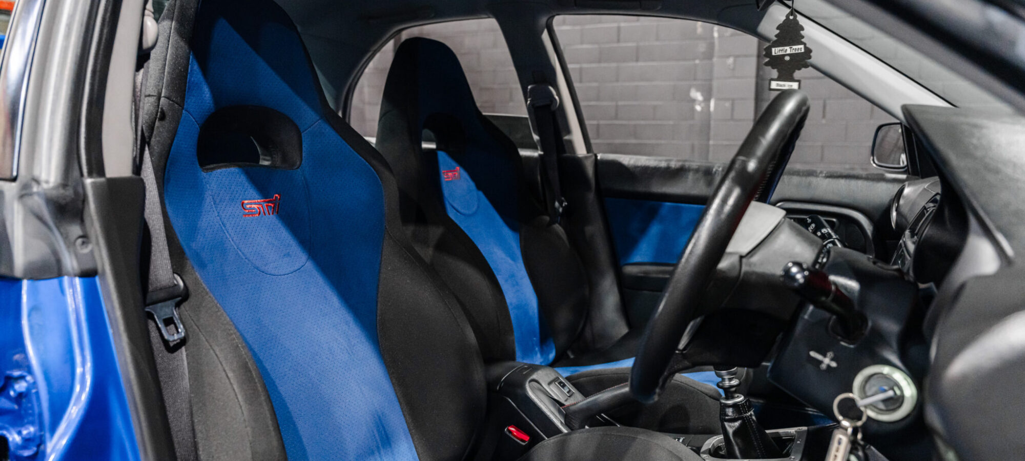 Vehicle Gallery Image