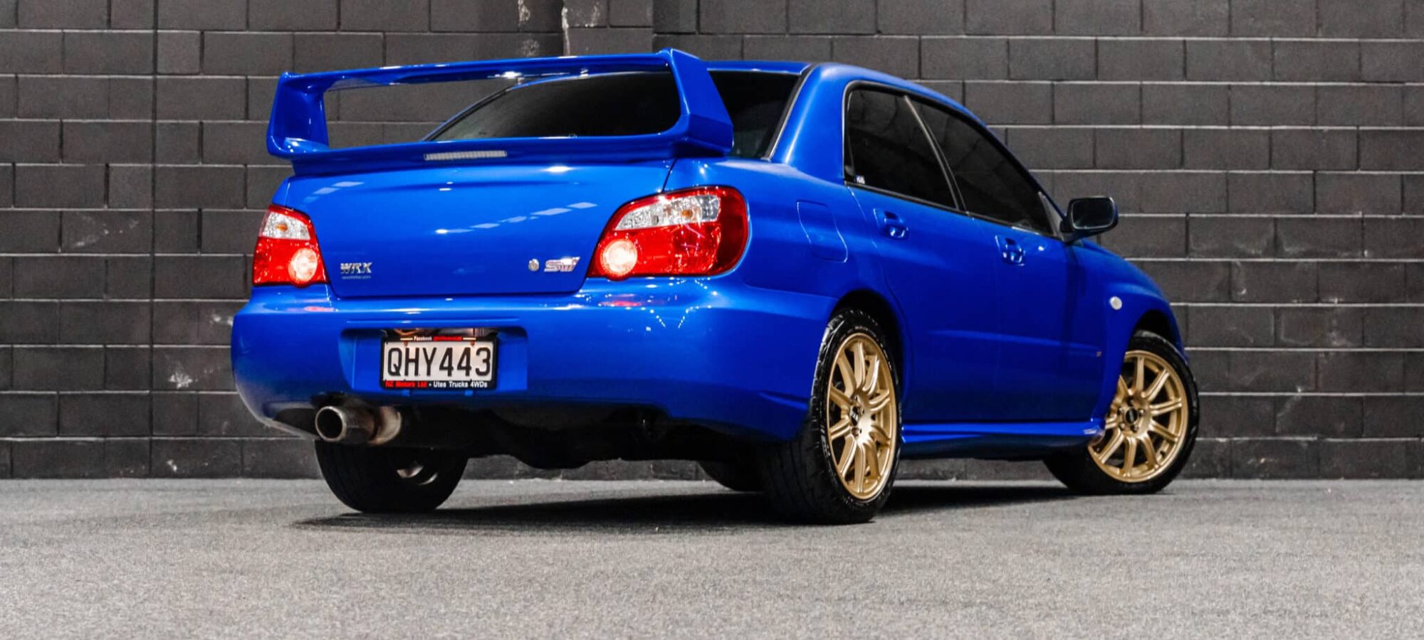 Vehicle Gallery Image
