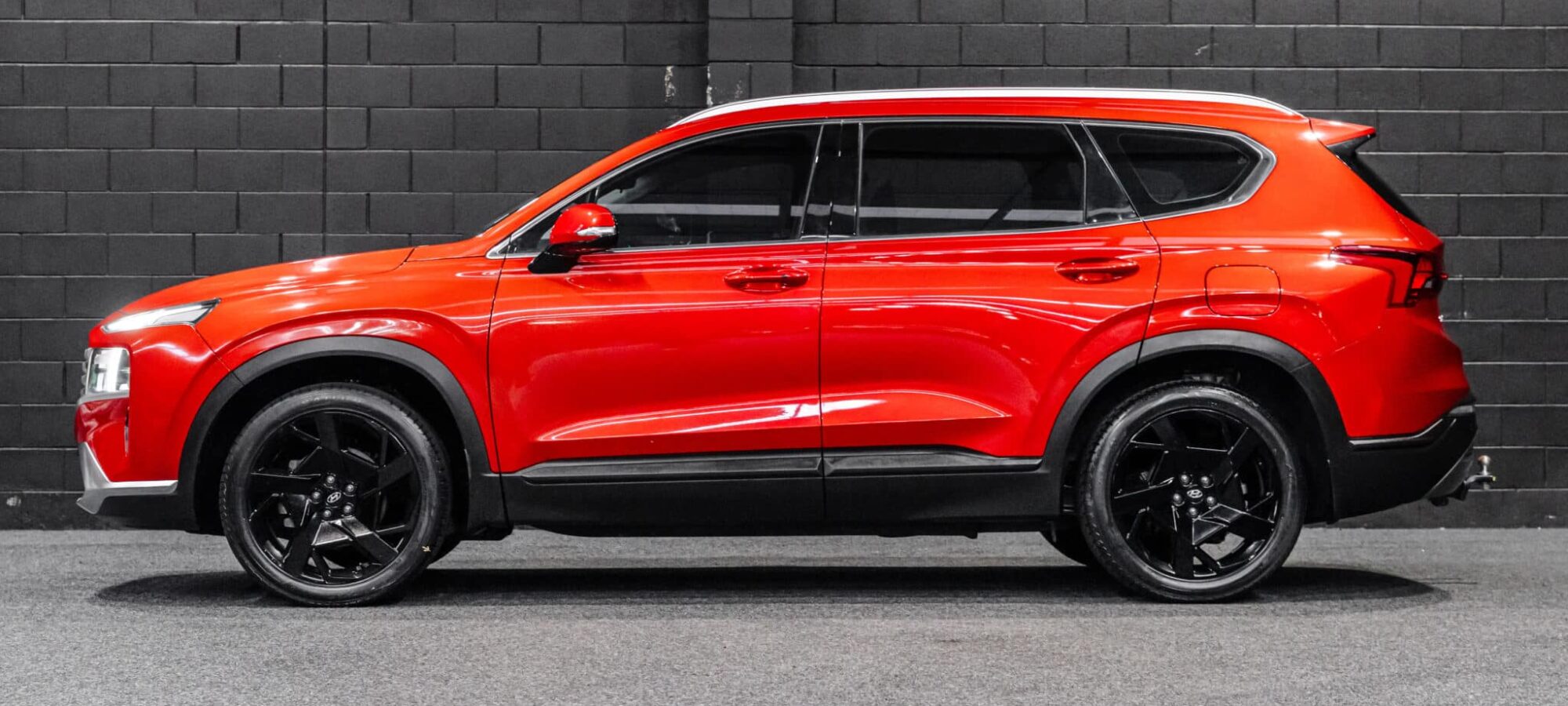 Vehicle Gallery Image