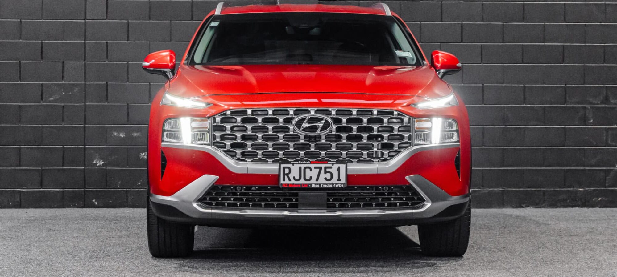 Vehicle Gallery Image