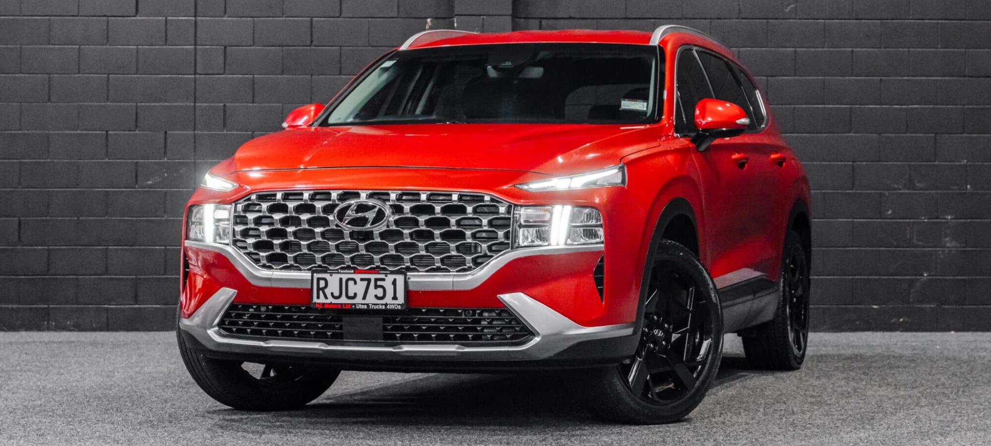 Vehicle Gallery Image