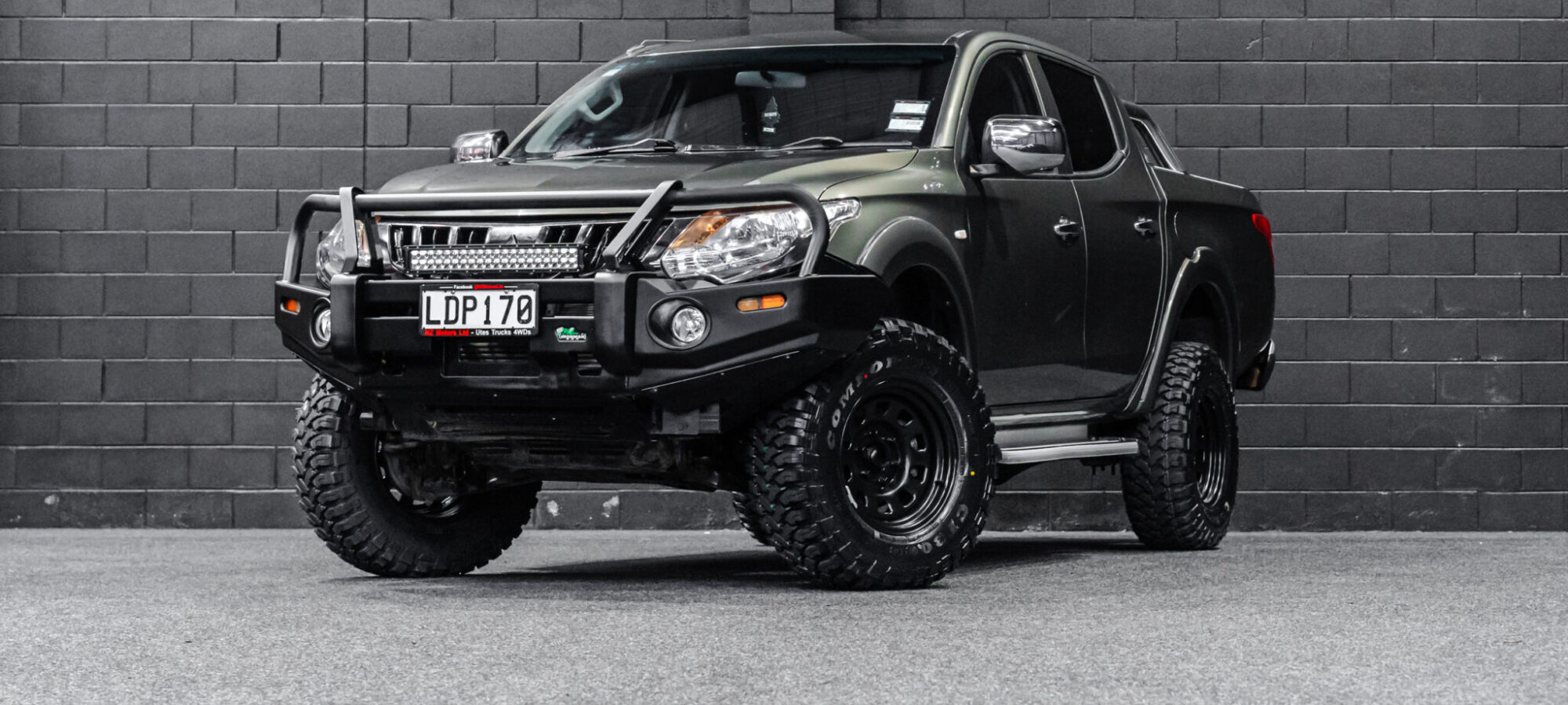 Vehicle Gallery Image