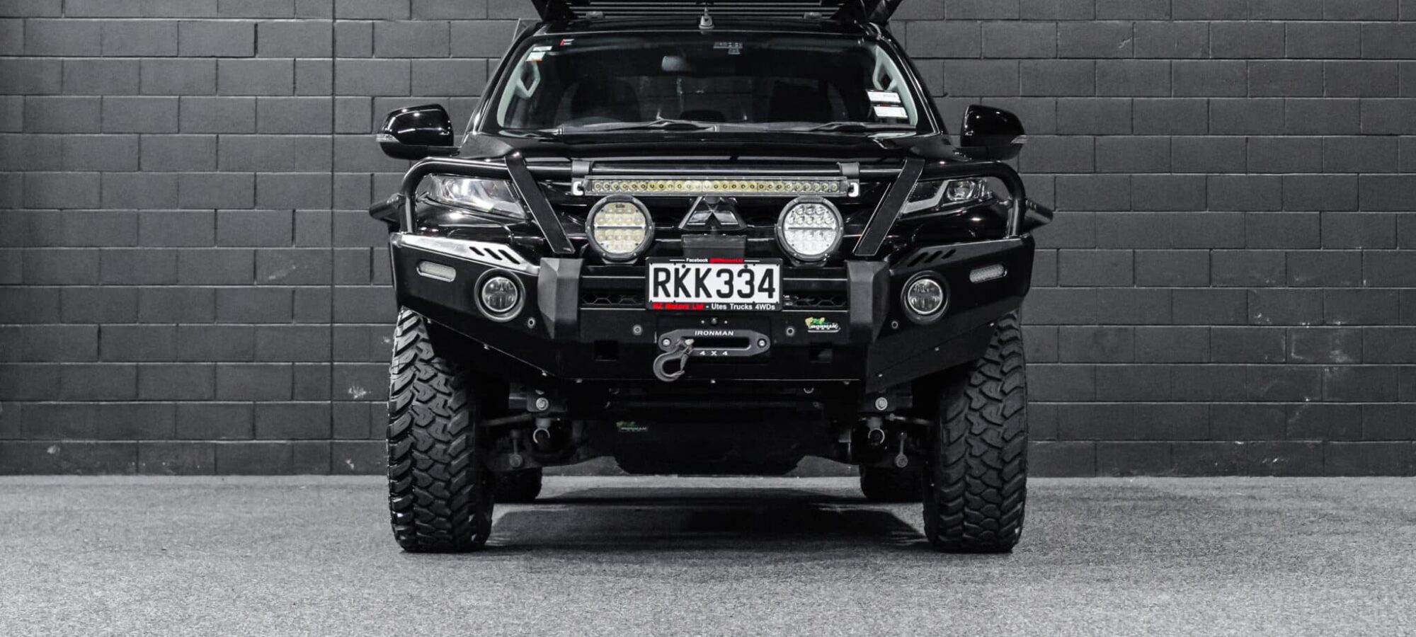 Vehicle Gallery Image