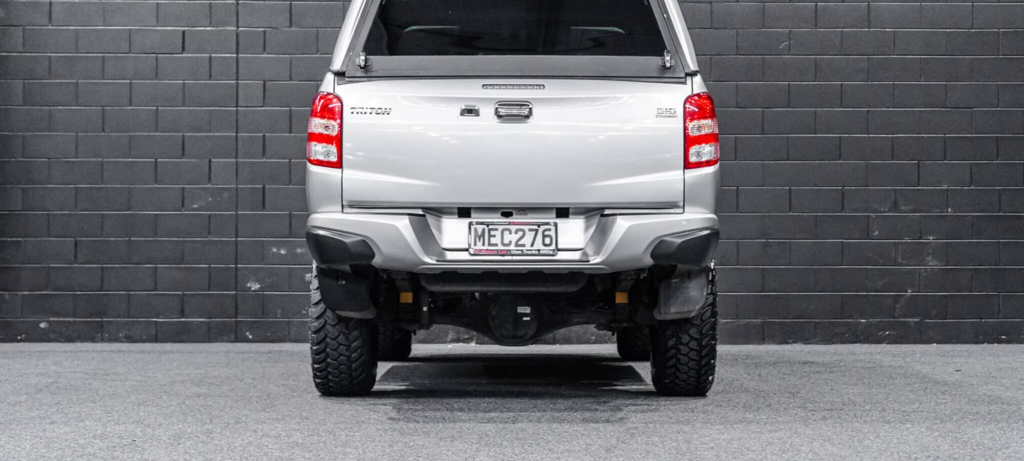 Vehicle Gallery Image