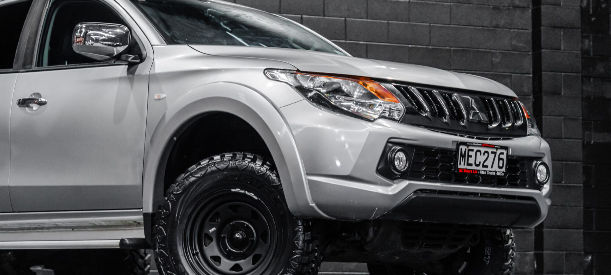 Vehicle Gallery Image