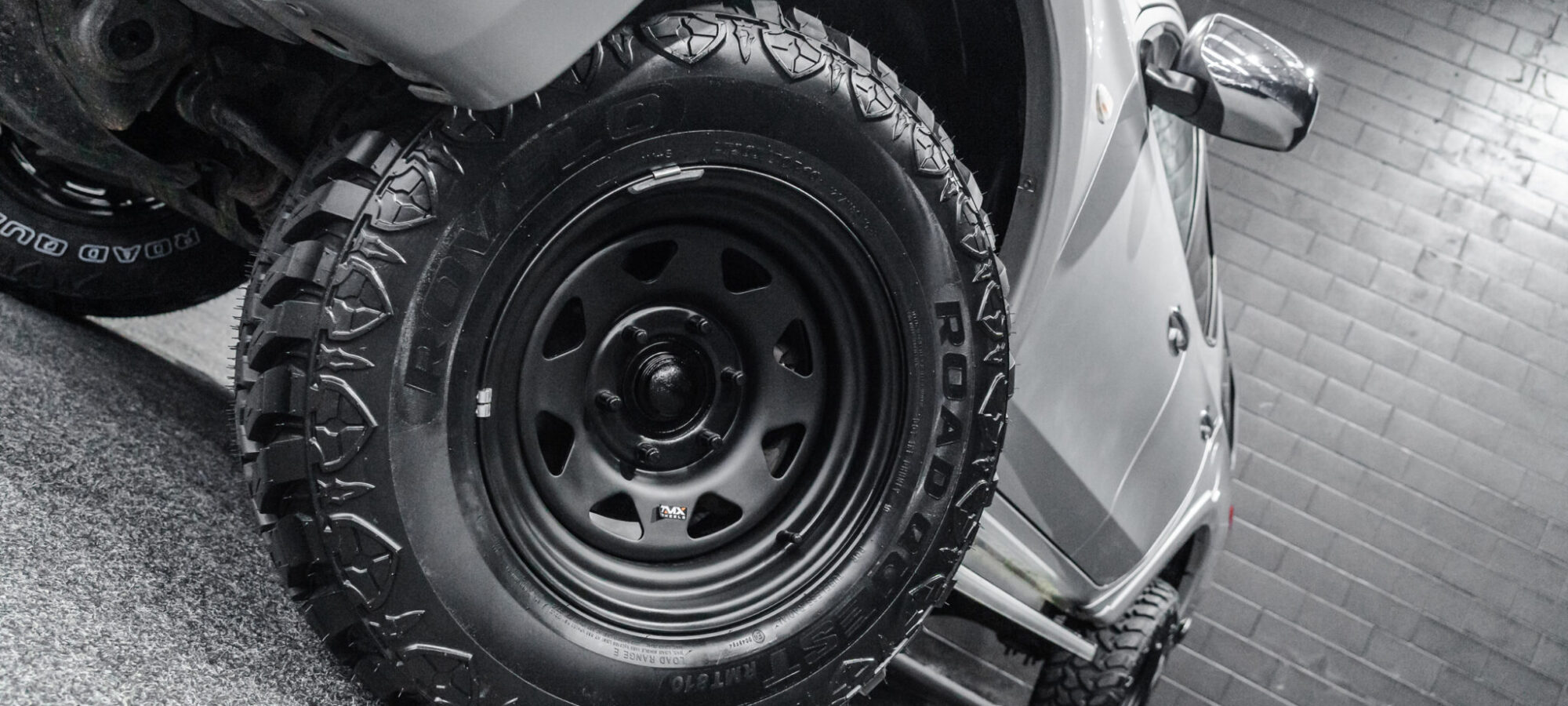 Vehicle Gallery Image