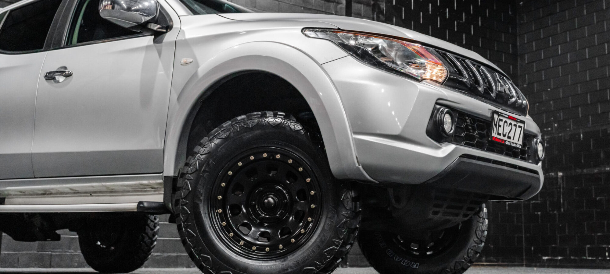Vehicle Gallery Image