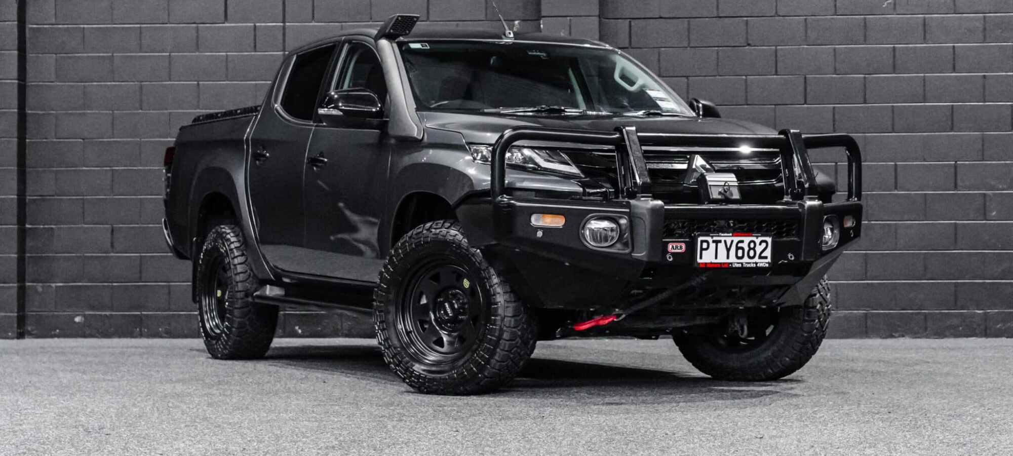 Vehicle Gallery Image