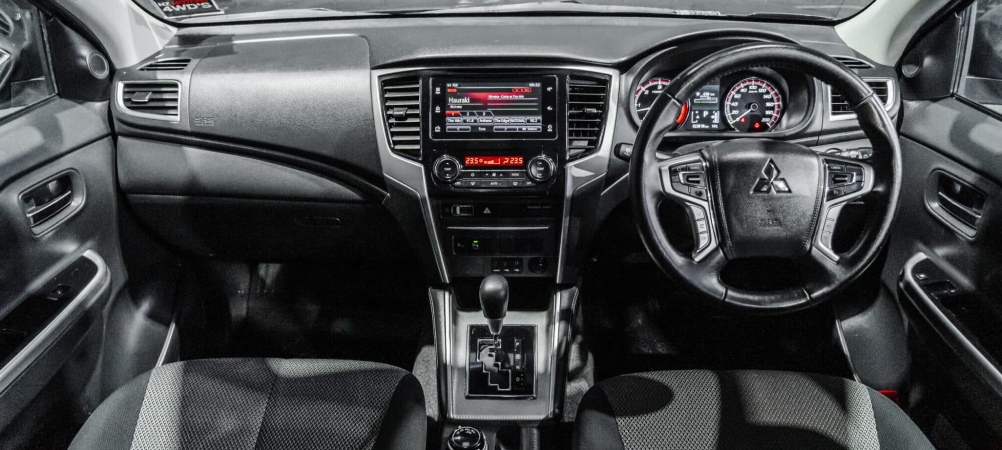 Vehicle Gallery Image