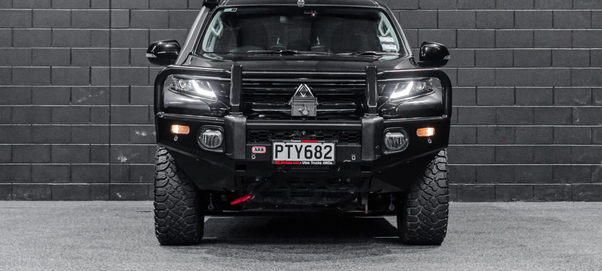 Vehicle Gallery Image