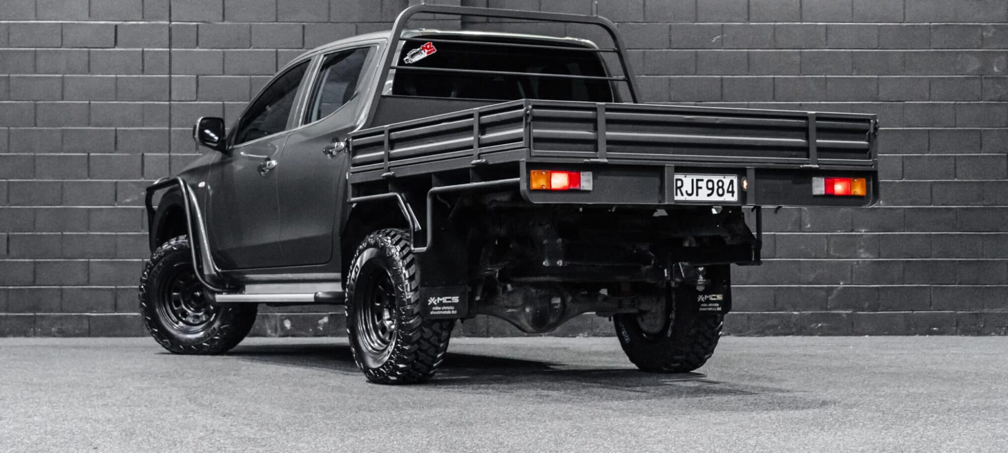 Vehicle Gallery Image