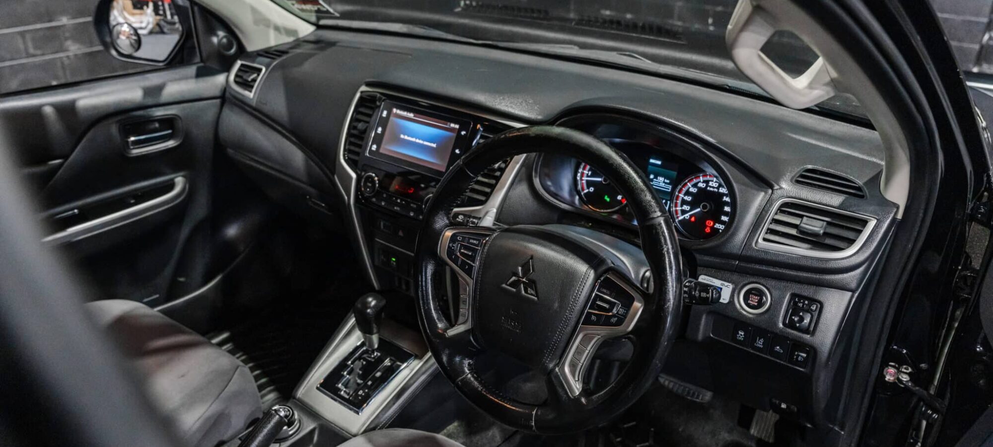 Vehicle Gallery Image