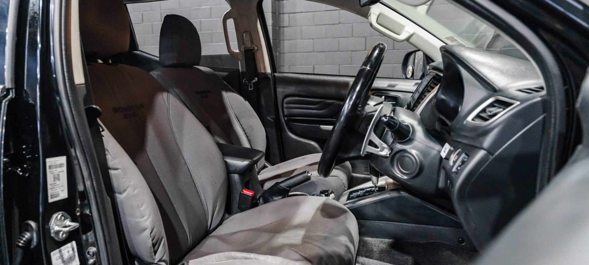 Vehicle Gallery Image