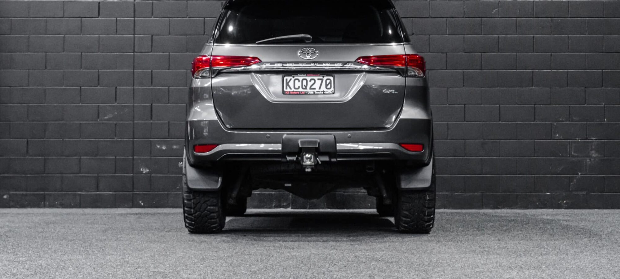 Vehicle Gallery Image