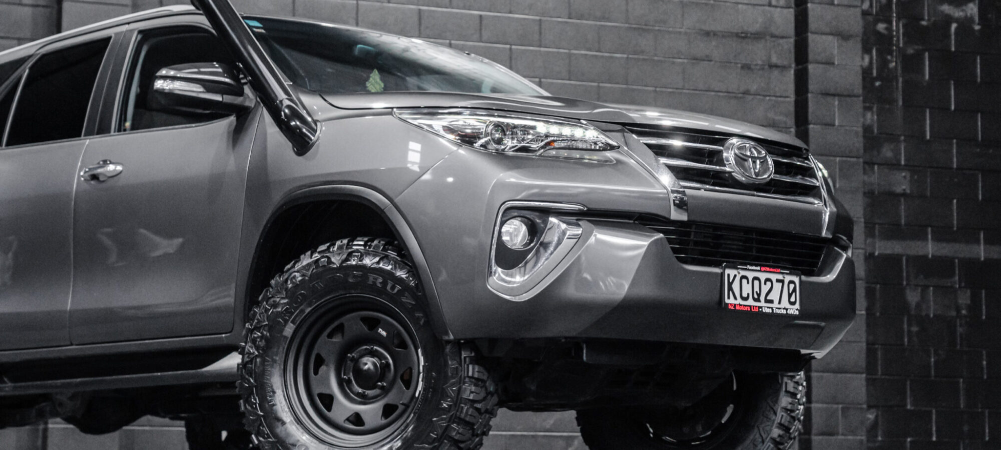 Vehicle Gallery Image