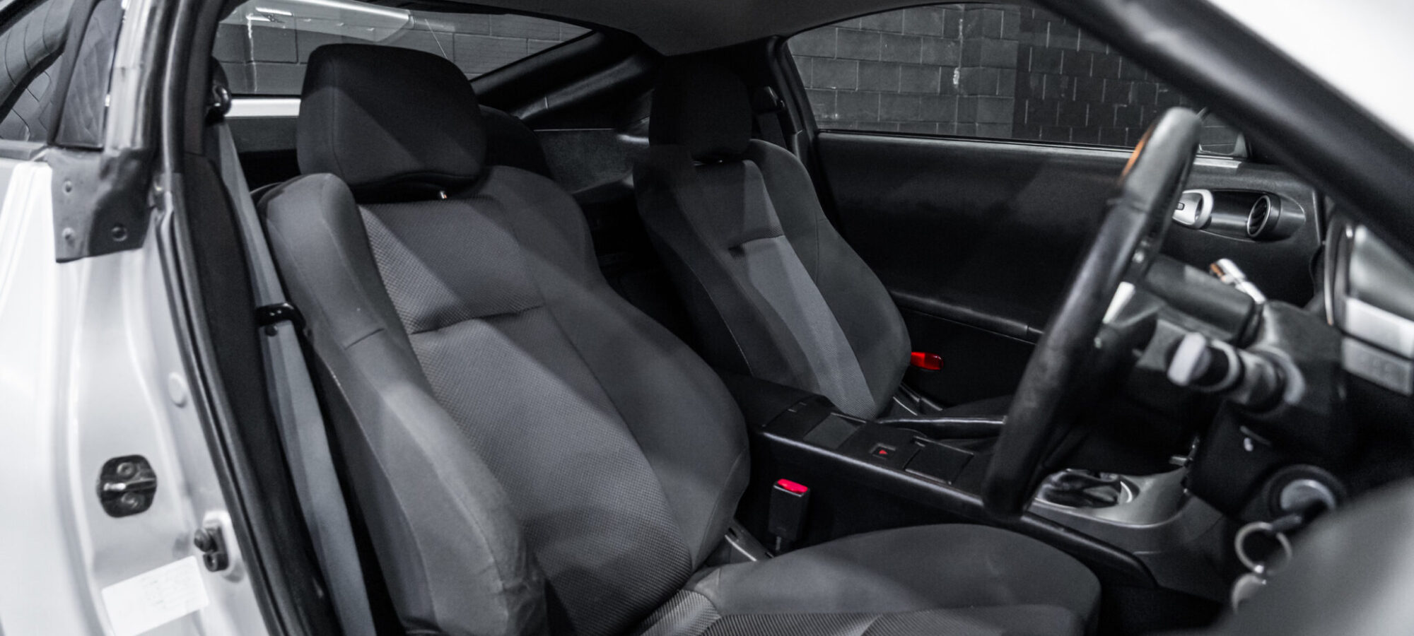 Vehicle Gallery Image