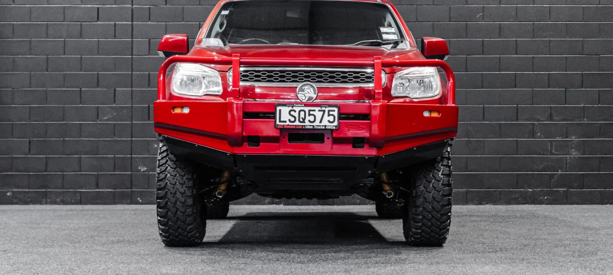 Vehicle Gallery Image